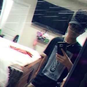 Meet your Posher, Sammy